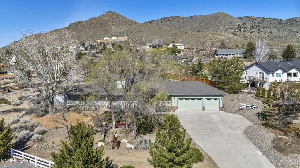 1374 Porter Minden NV 89423