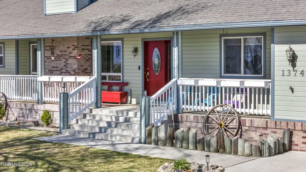 1374 Porter Minden NV 89423
