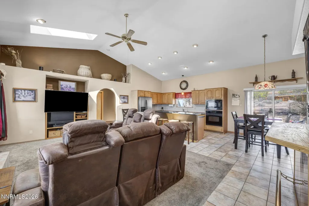 1374 Porter Minden NV 89423