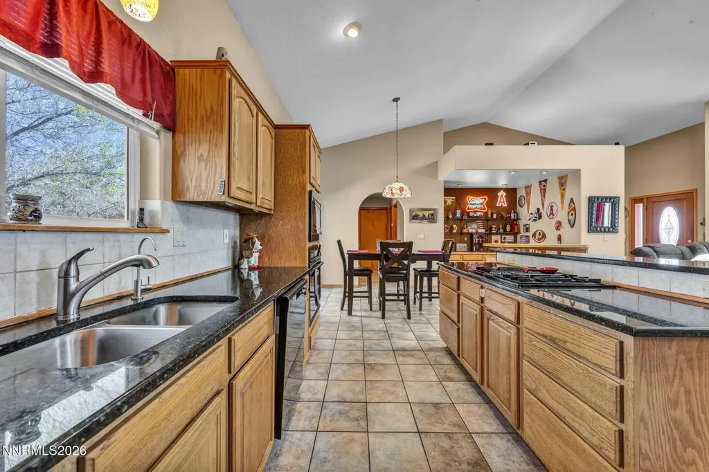1374 Porter Minden NV 89423