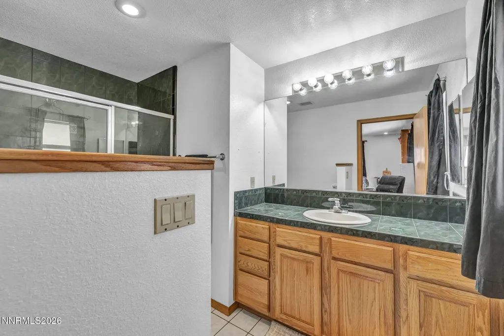 1374 Porter Minden NV 89423