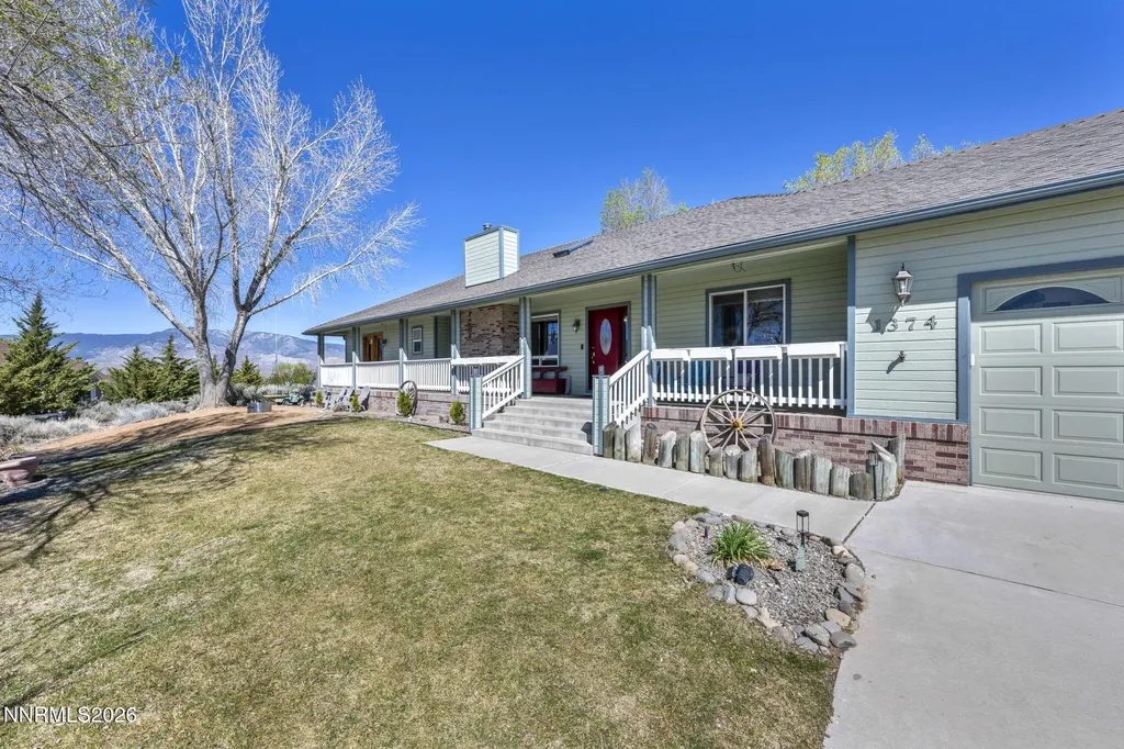 1374 Porter Minden NV 89423