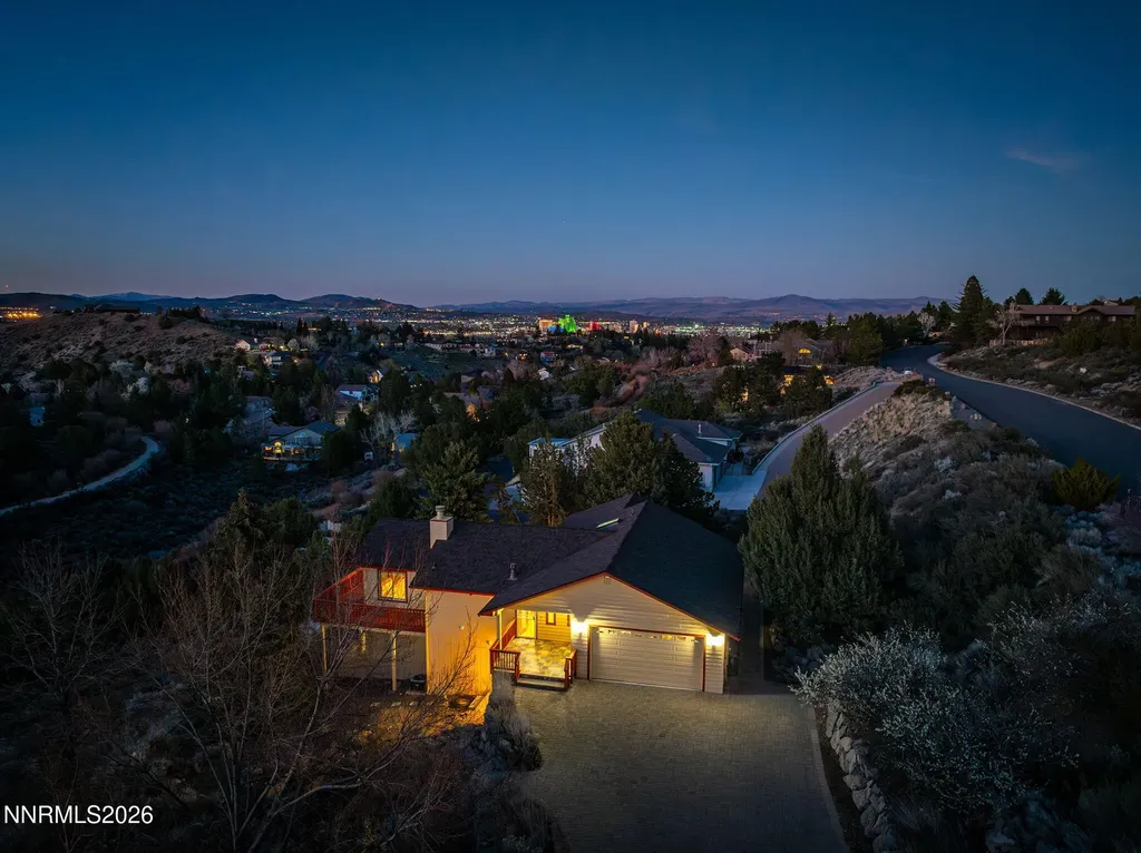 3565 Ashfork Reno NV 89509