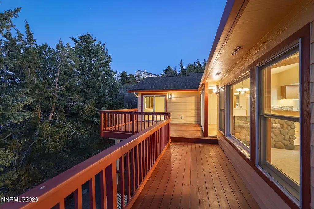 3565 Ashfork Reno NV 89509