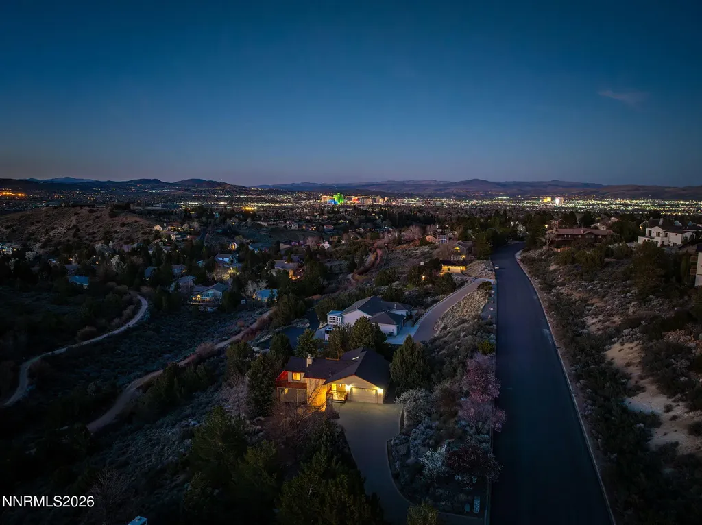 3565 Ashfork Reno NV 89509