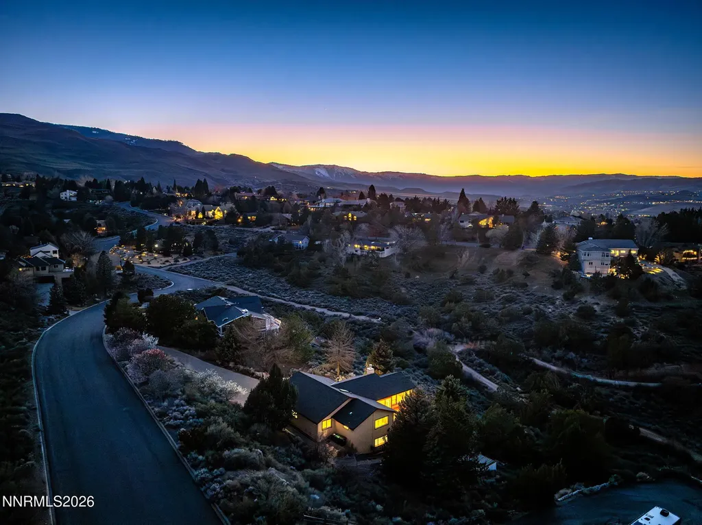 3565 Ashfork Reno NV 89509