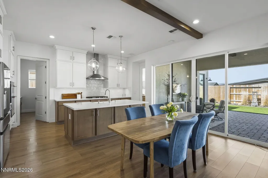 2253 Paint Horse Reno NV 89521