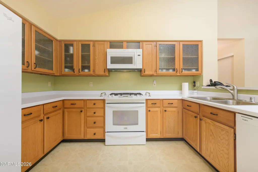 1754 Tulip Minden NV 89423