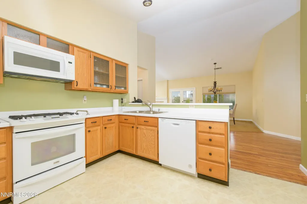 1754 Tulip Minden NV 89423