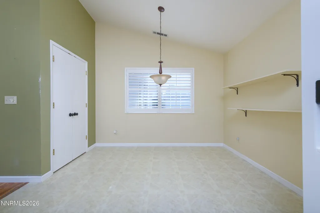 1754 Tulip Minden NV 89423