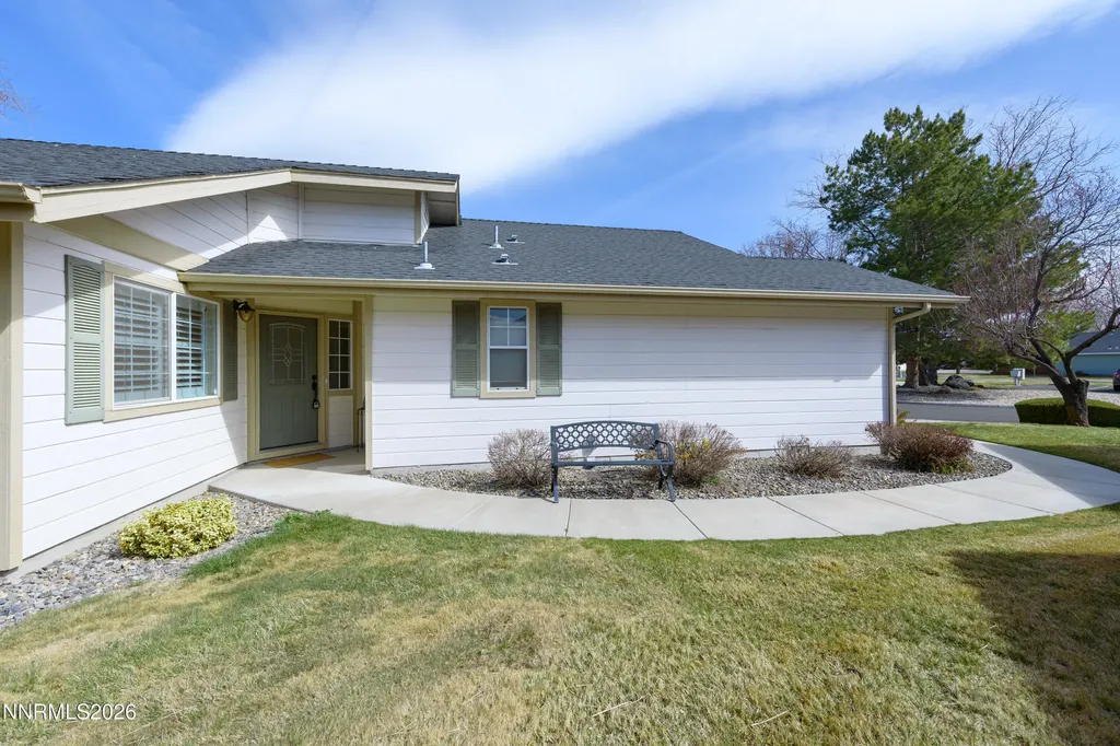 1754 Tulip Minden NV 89423