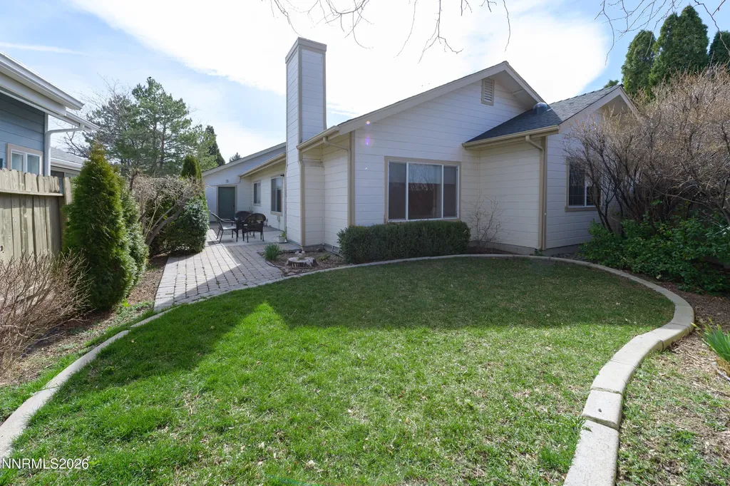1754 Tulip Minden NV 89423