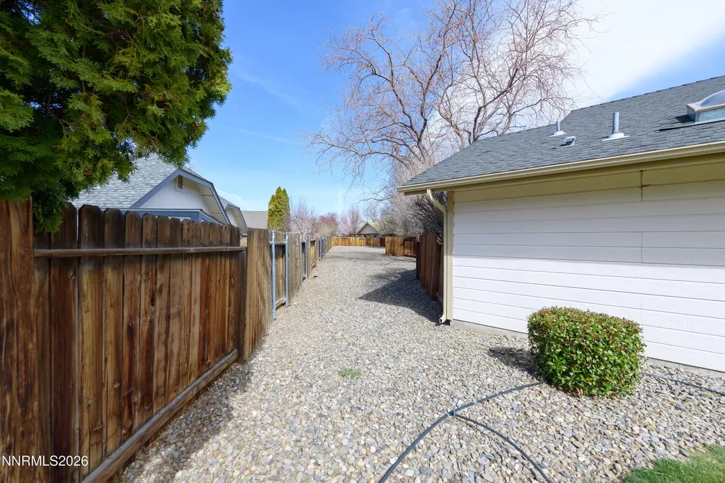 1754 Tulip Minden NV 89423