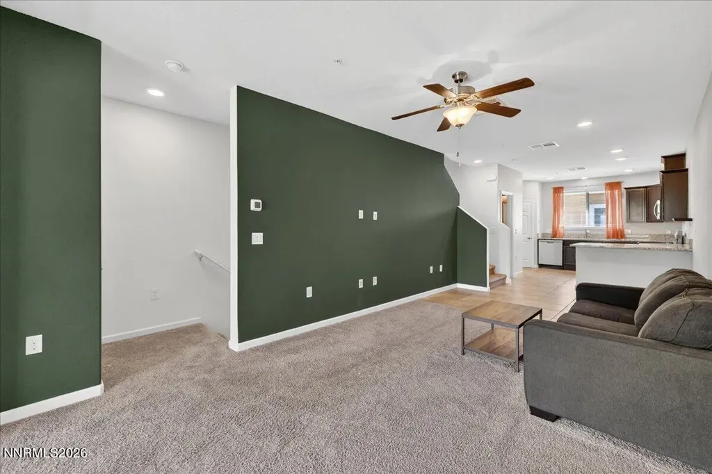 3206 Sterling Ridge Sparks NV 89431