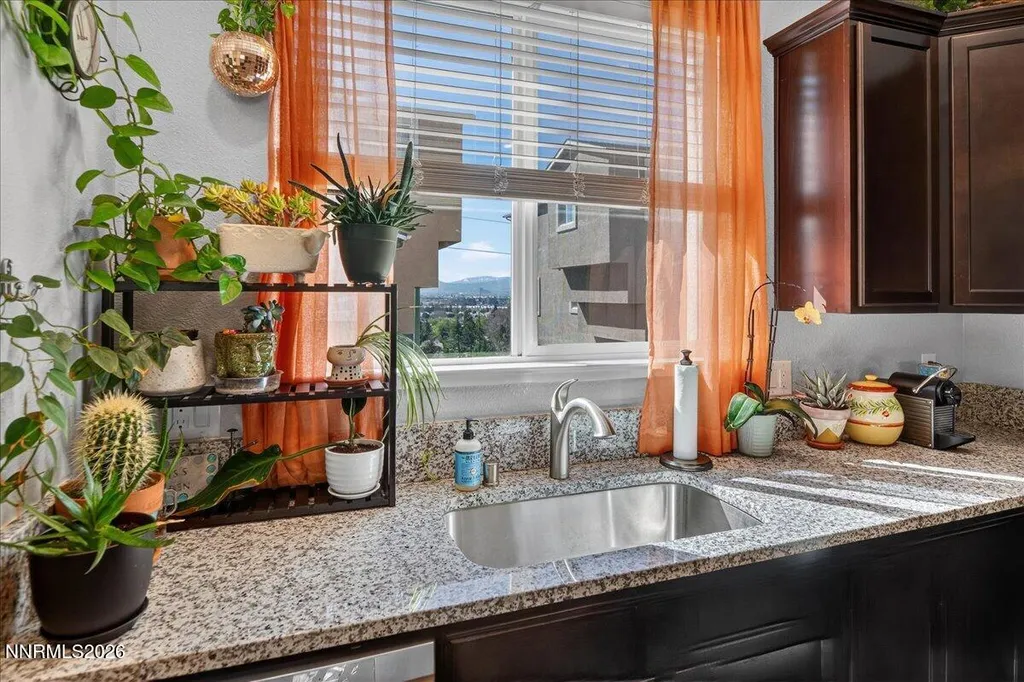 3206 Sterling Ridge Sparks NV 89431