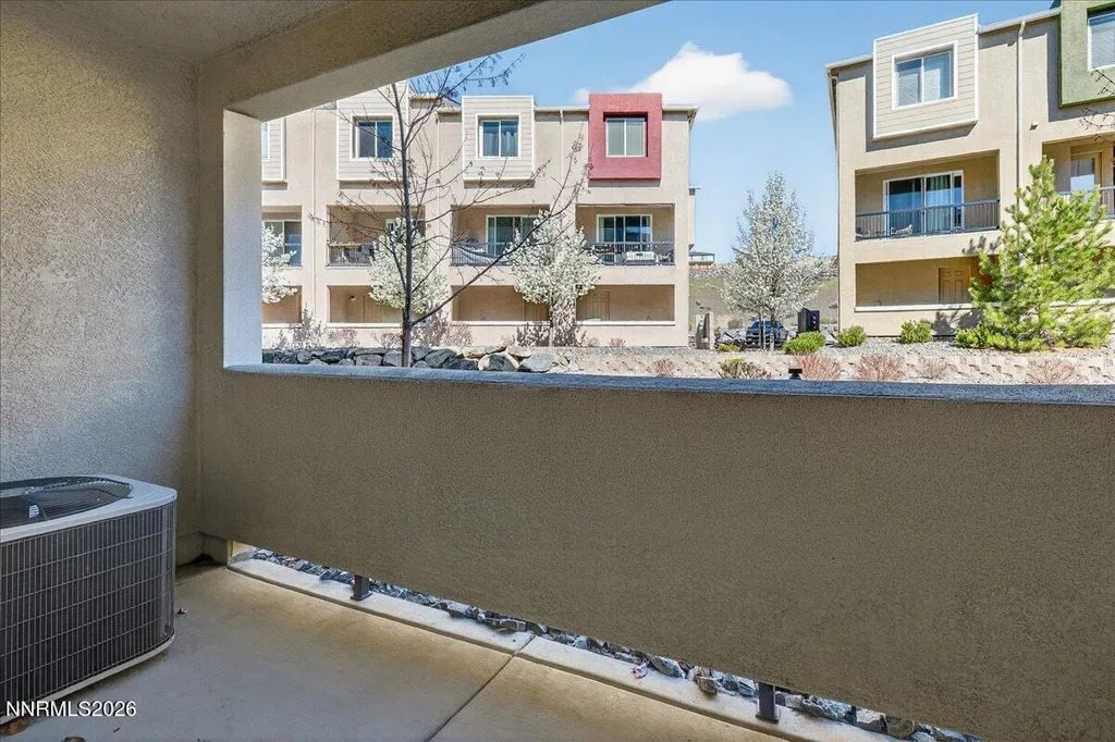 3206 Sterling Ridge Sparks NV 89431