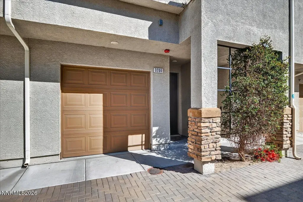 3206 Sterling Ridge Sparks NV 89431