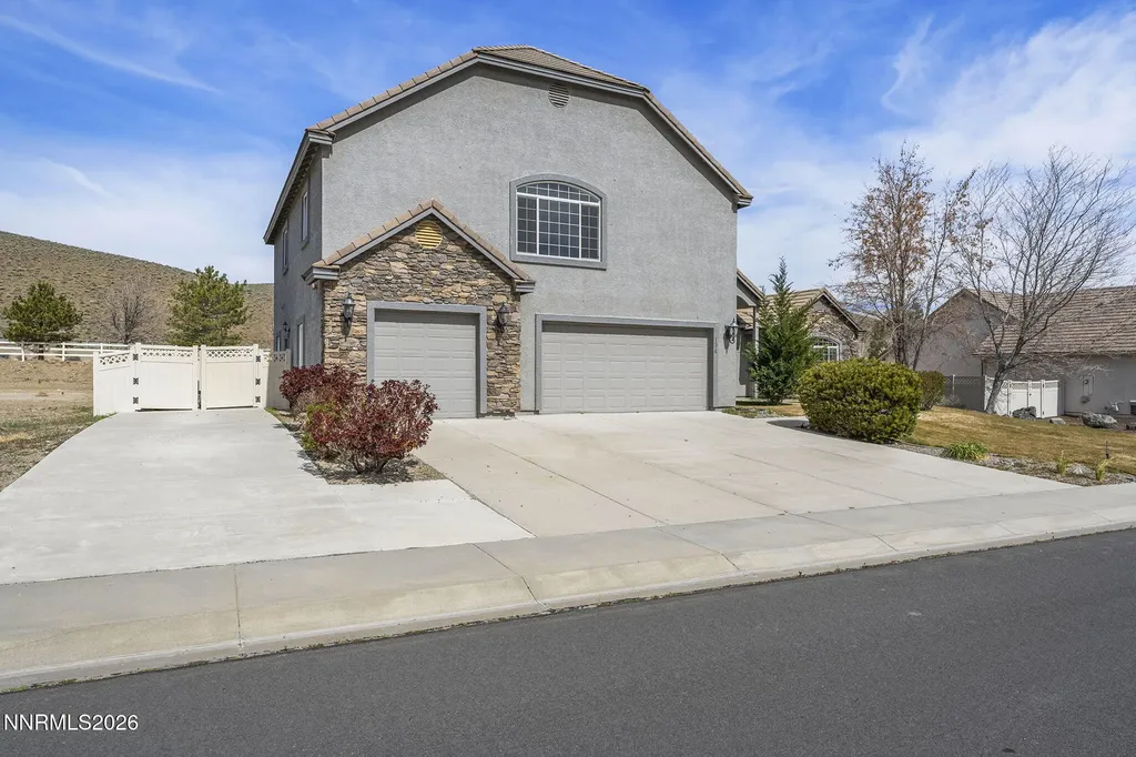 134 Denio Dayton NV 89403