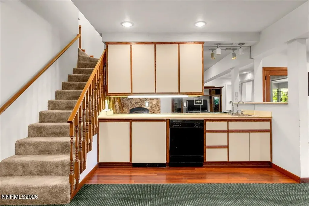 100 Moore Reno NV 89509
