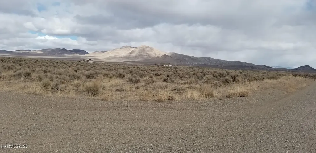 330 Eagle Smith NV 89430