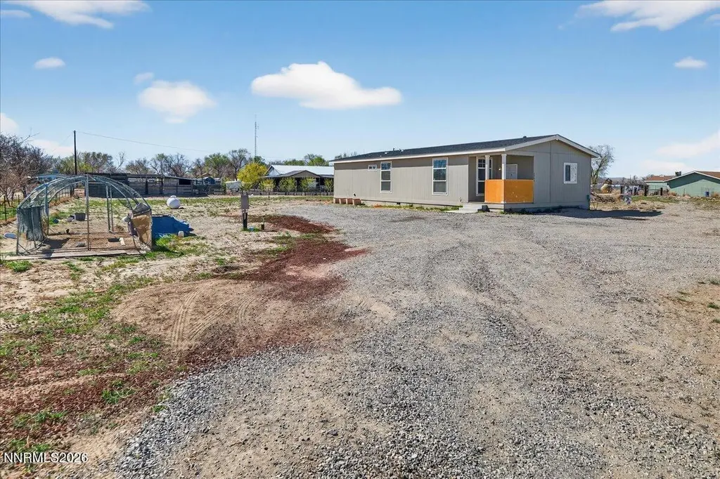 5953 Martin Fallon NV 89406