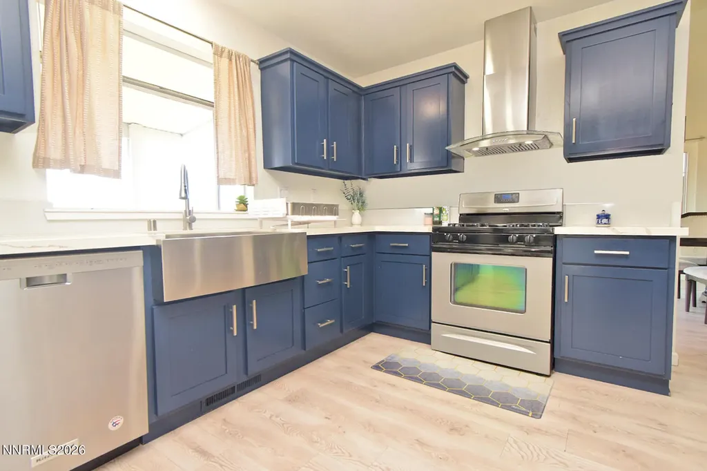 5435 Santa Rosa Sparks NV 89436