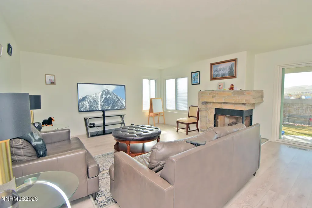 5435 Santa Rosa Sparks NV 89436