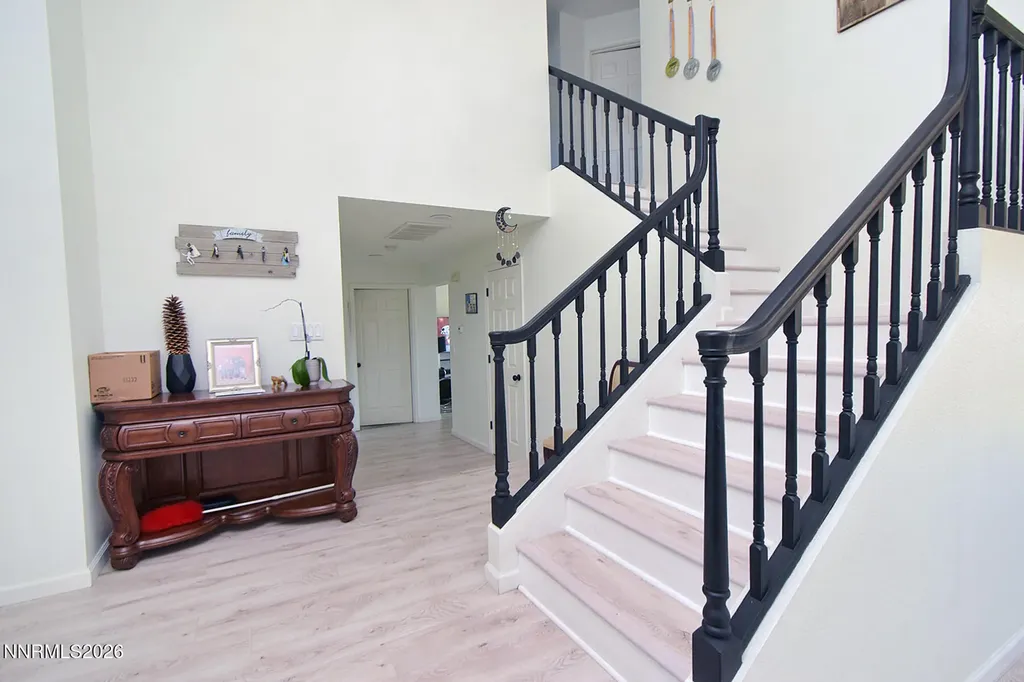 5435 Santa Rosa Sparks NV 89436