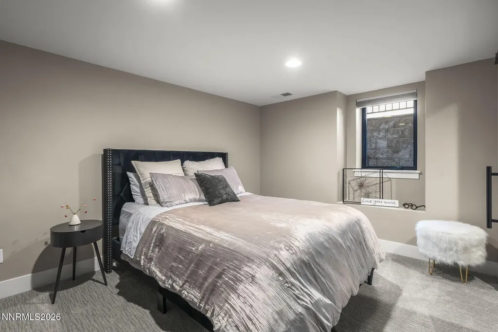 1085 Sharon Reno NV 89509