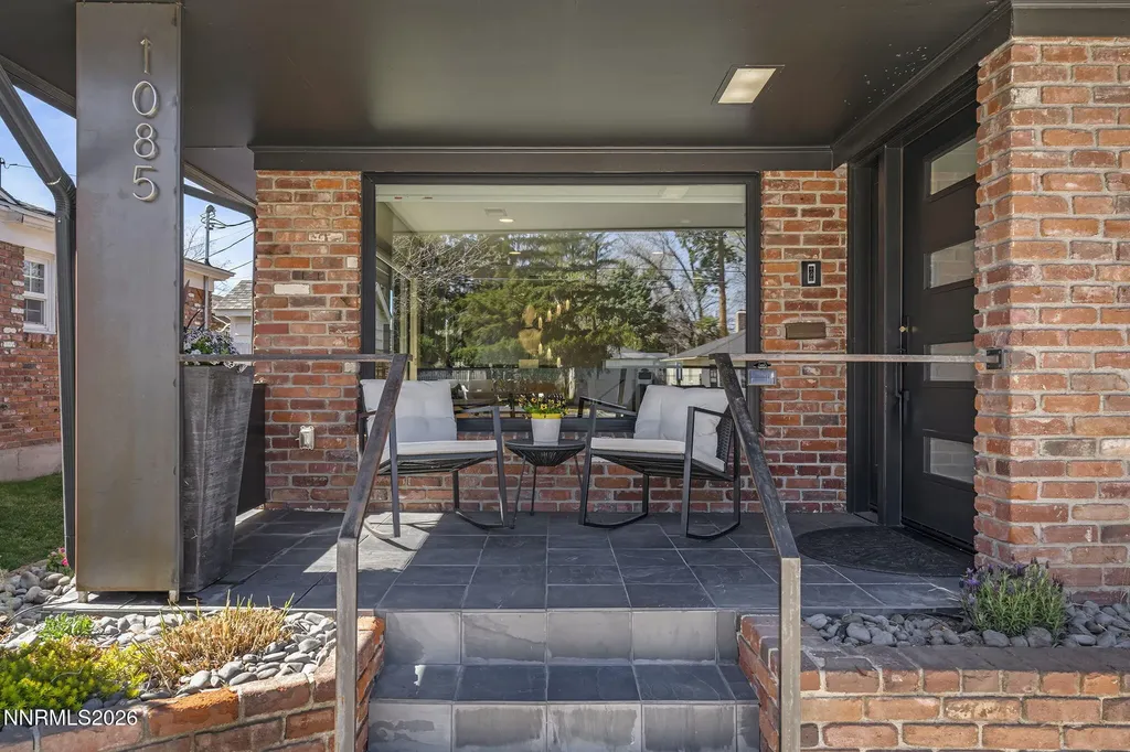 1085 Sharon Reno NV 89509