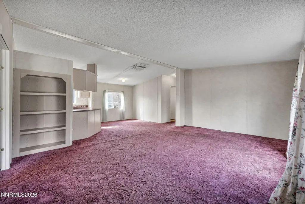 5107 Leon Sun Valley NV 89433