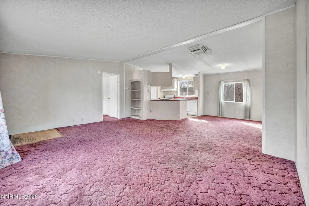 5107 Leon Sun Valley NV 89433