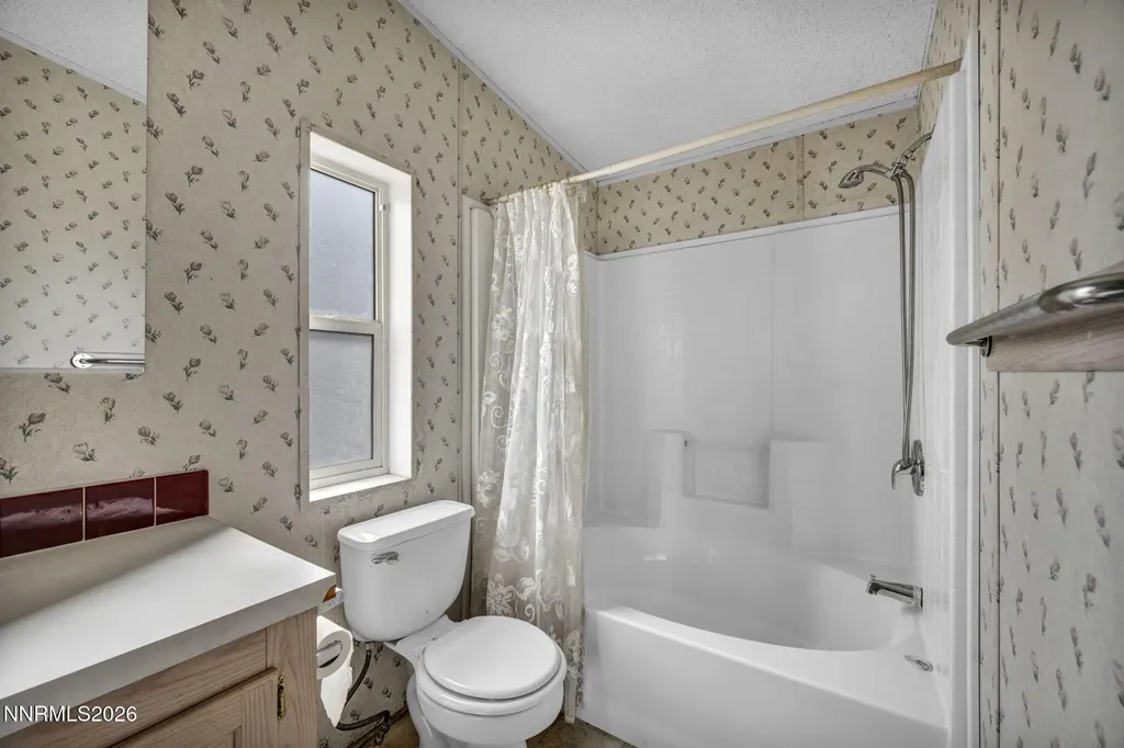 5107 Leon Sun Valley NV 89433