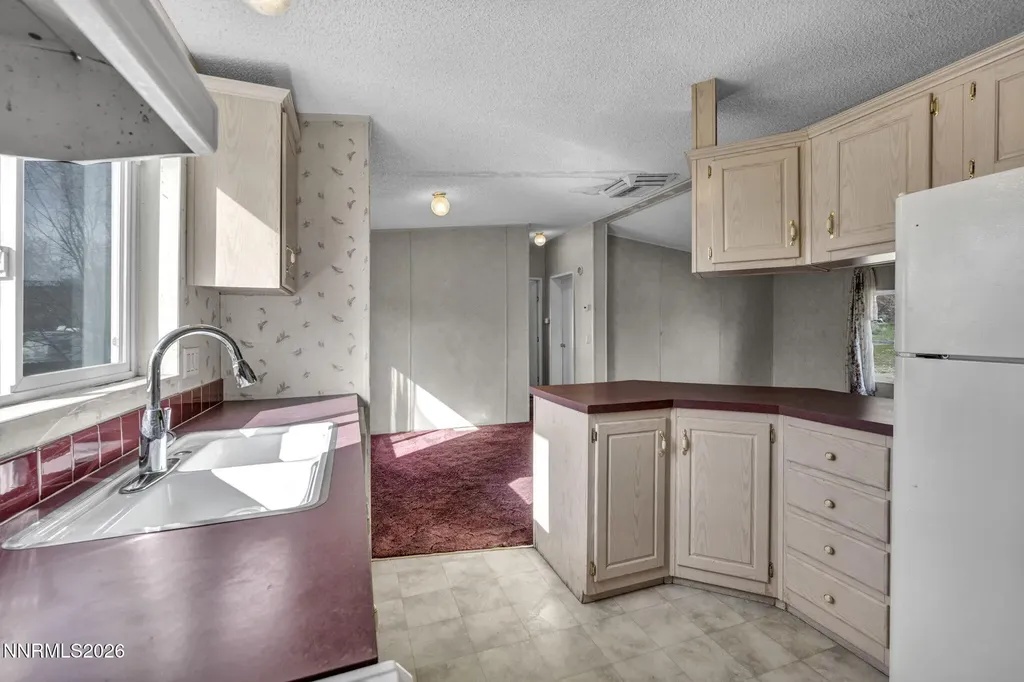 5107 Leon Sun Valley NV 89433