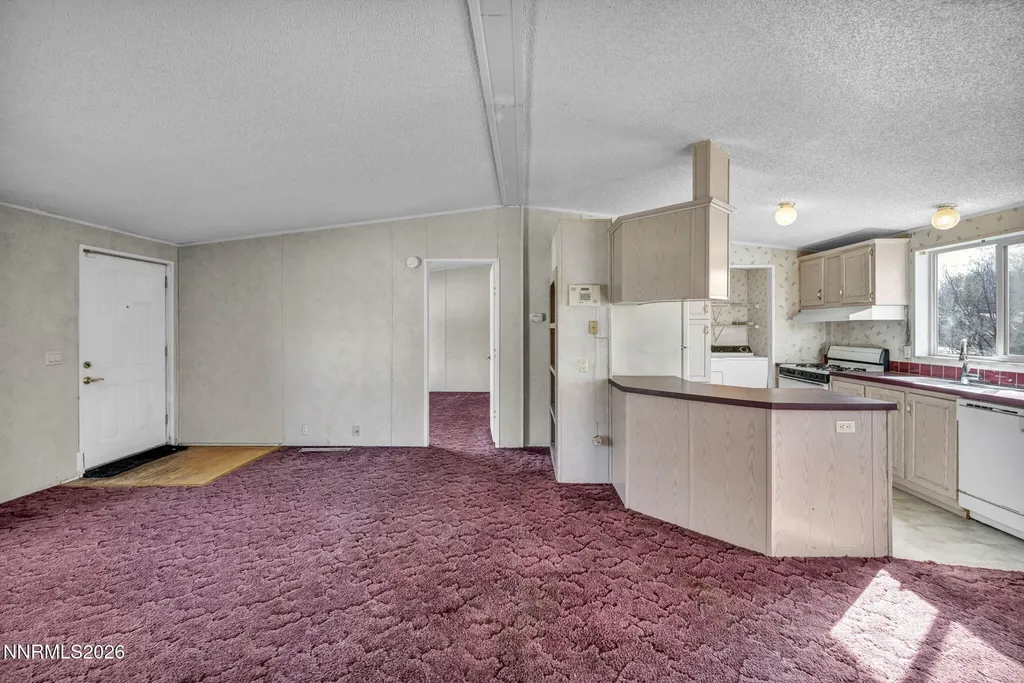 5107 Leon Sun Valley NV 89433