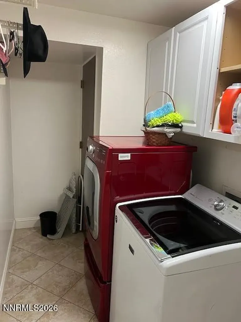 3222 Bunker Hill Sparks NV 89431