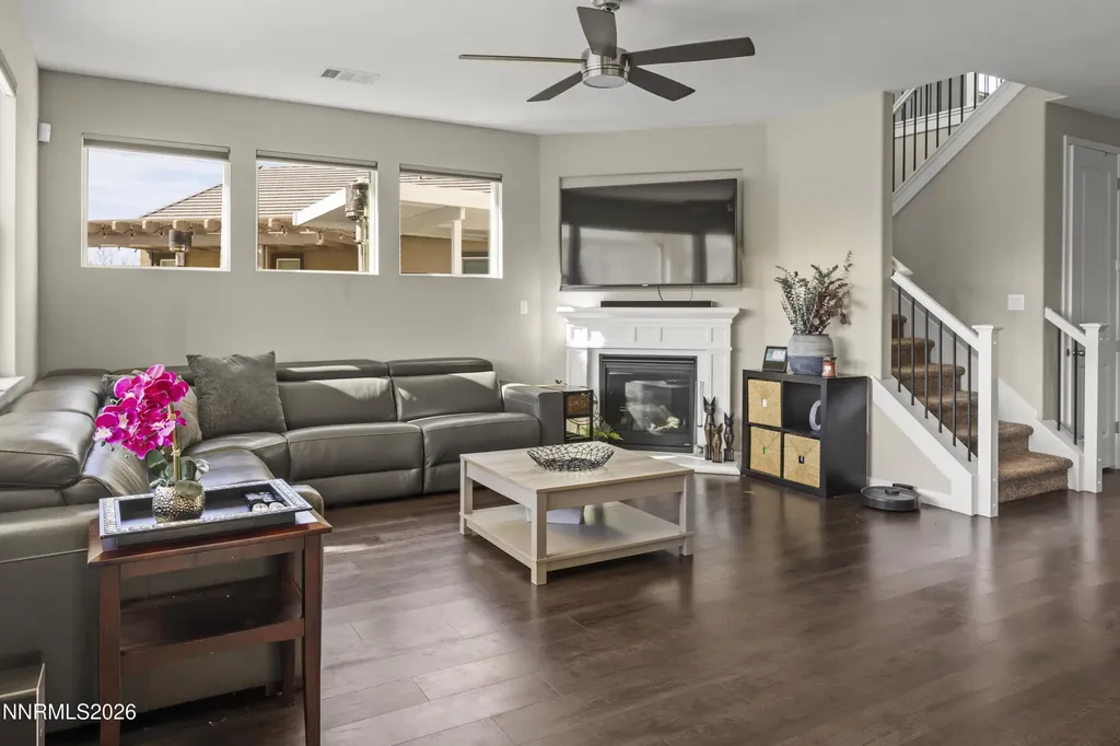 6535 Angels Orchard Sparks NV 89436