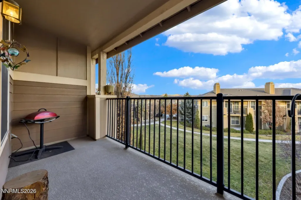 4888 Bougainvillea Sparks NV 89436
