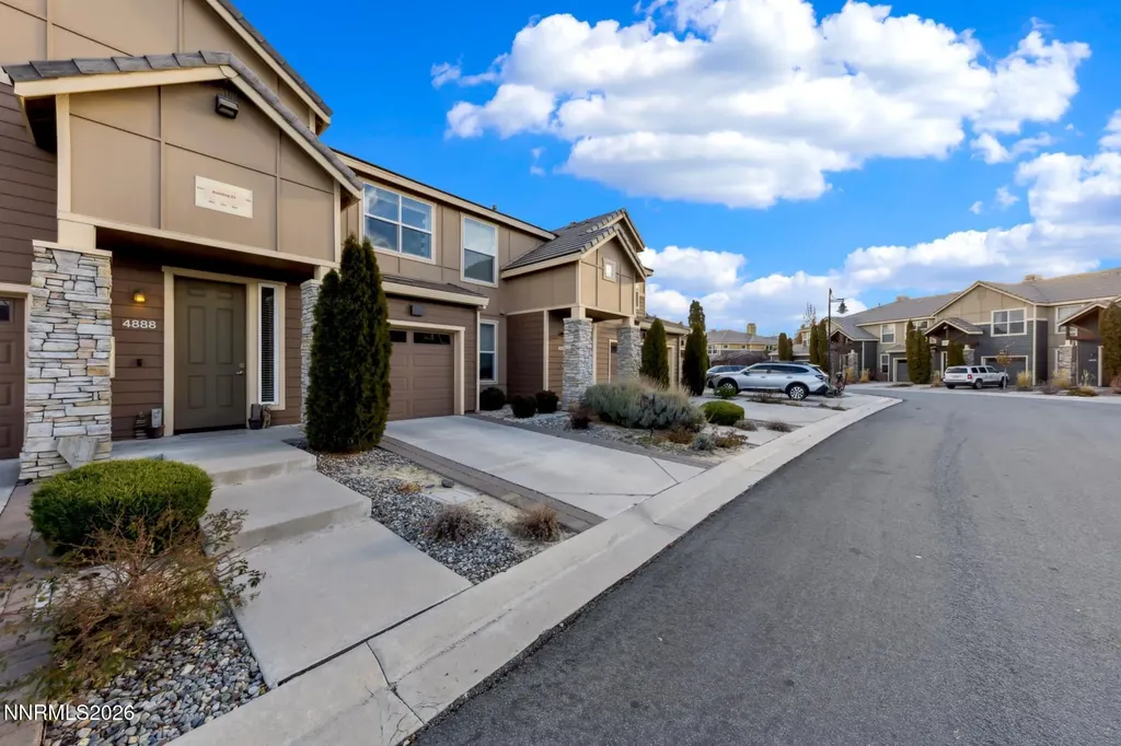 4888 Bougainvillea Sparks NV 89436