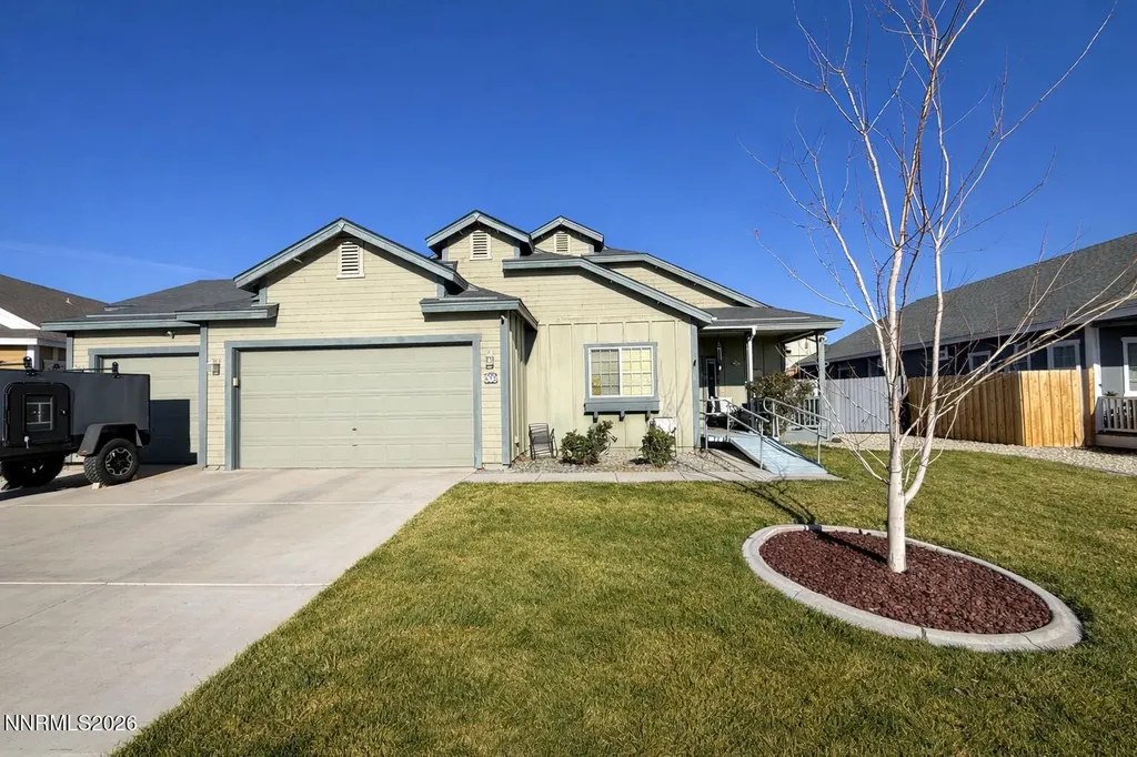 672 Cardinal Fernley NV 89408