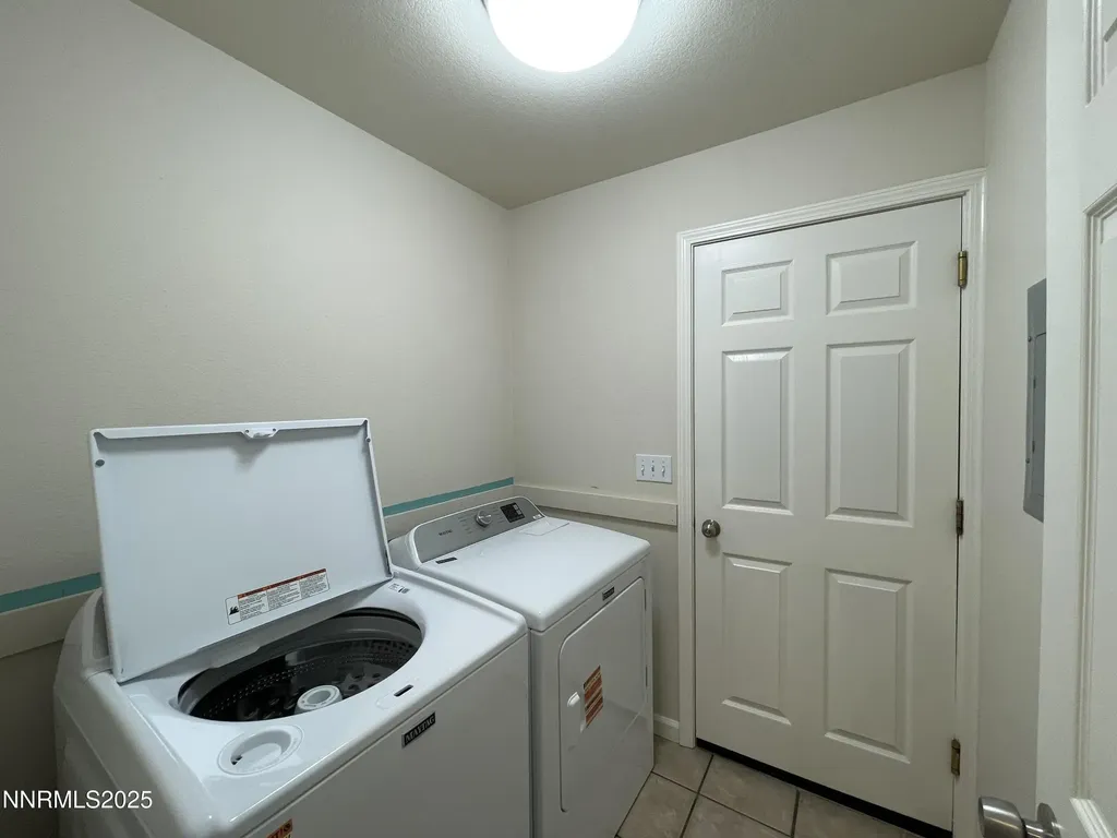 2979 Del Rio Minden NV 89423