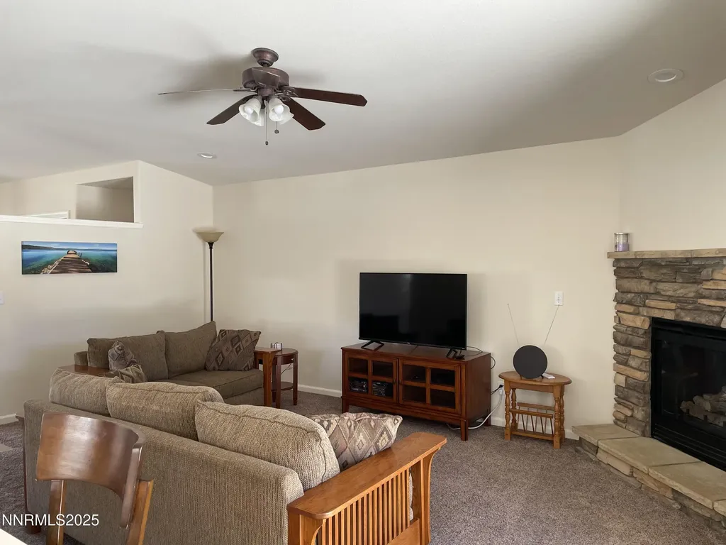 2979 Del Rio Minden NV 89423