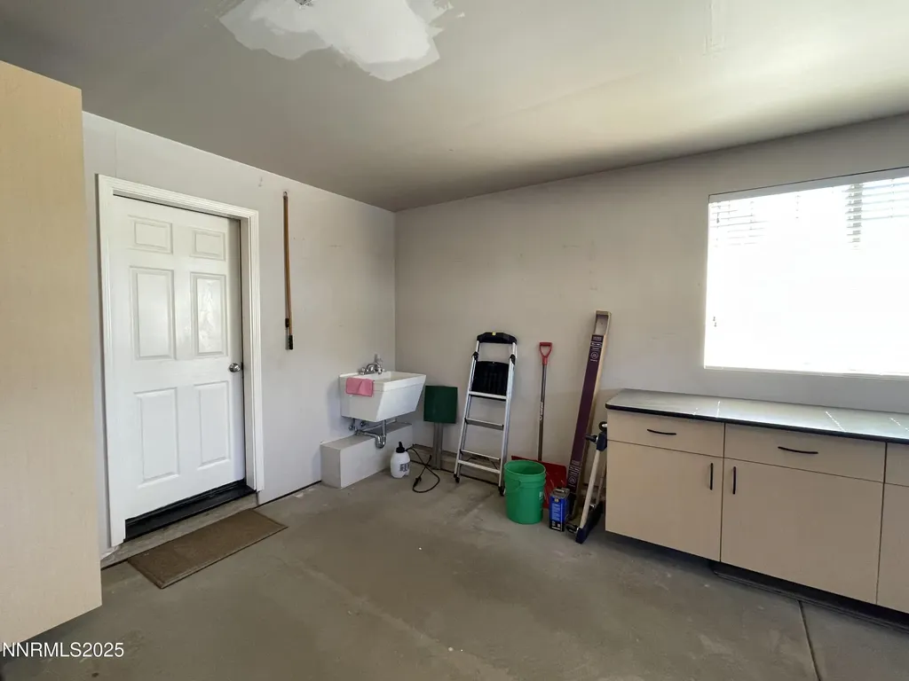 2979 Del Rio Minden NV 89423
