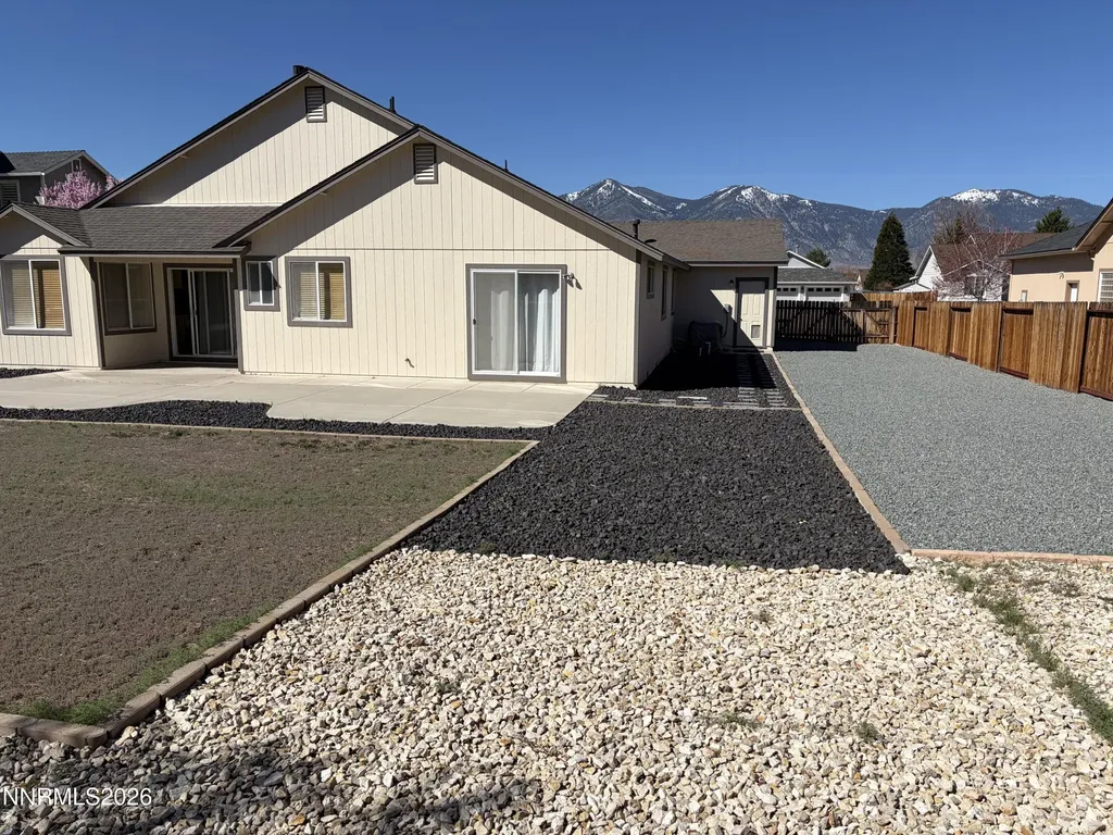 2979 Del Rio Minden NV 89423