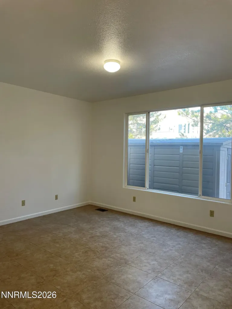3151 Sky Country Reno NV 89503