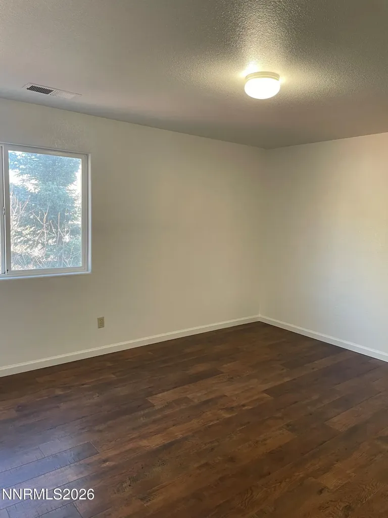 3151 Sky Country Reno NV 89503