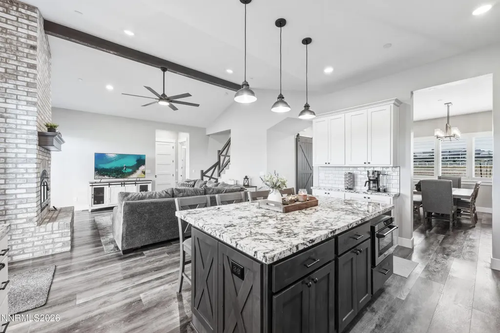 1409 Hunters Point Gardnerville NV 89410