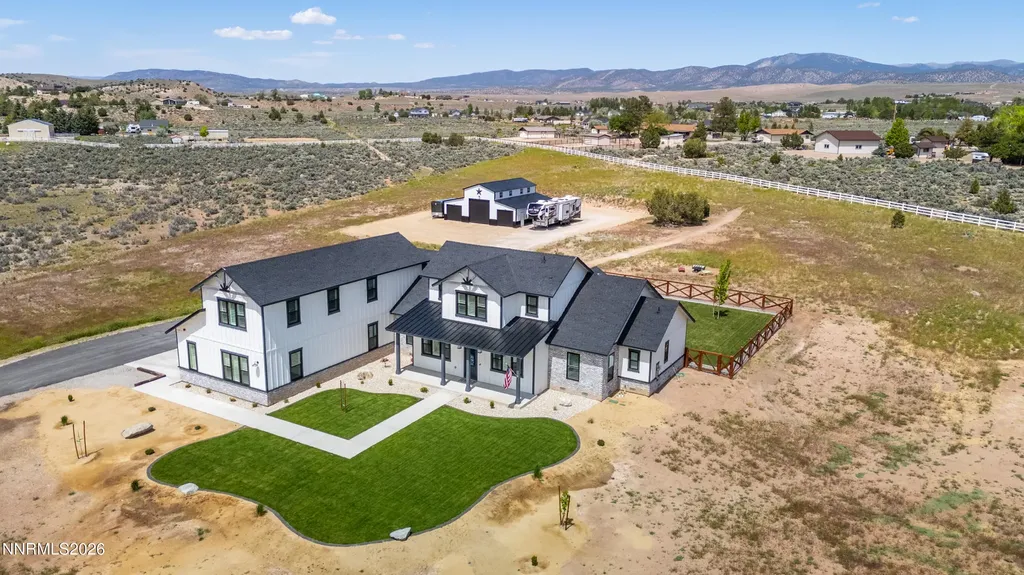 1409 Hunters Point Gardnerville NV 89410