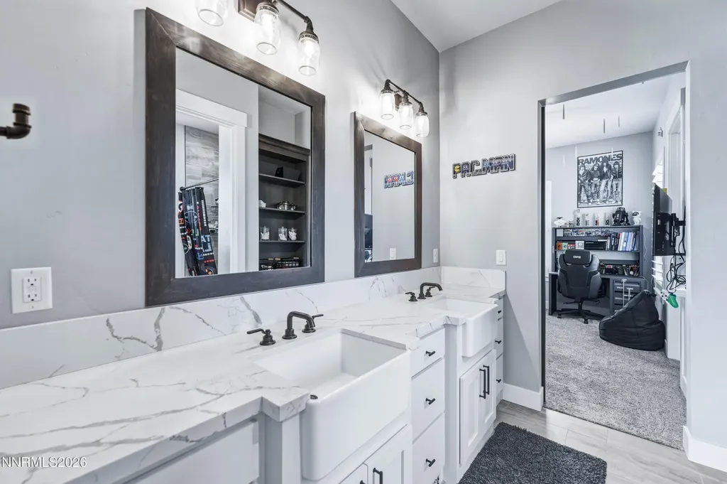1409 Hunters Point Gardnerville NV 89410