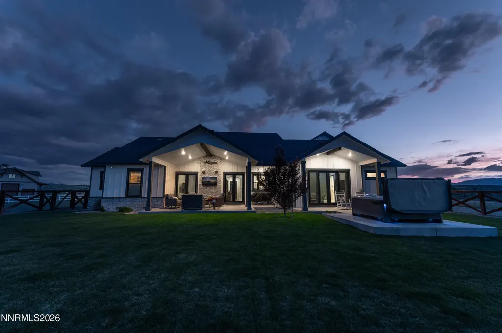 1409 Hunters Point Gardnerville NV 89410